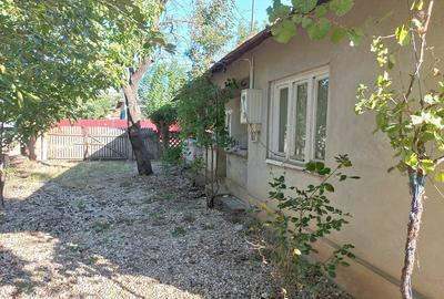 Casă cu 4 camere cu Teren 1278 Mp în Exterior Vest