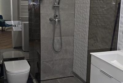 Apartament cu 2 camere decomandat în Tei