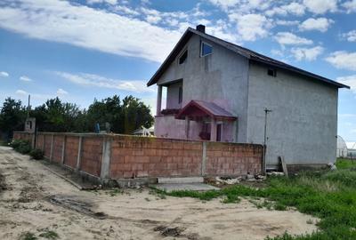 Casă cu 4 camere în Eroii Revoluției - 18