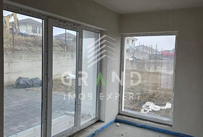 Casă cu 4 camere în Chinteni