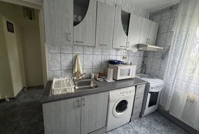 Apartament cu 2 camere decomandat în Vest - 2
