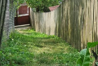 Casă în Moroeni - 1