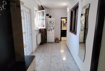 Casă cu Teren 120 Mp în Central