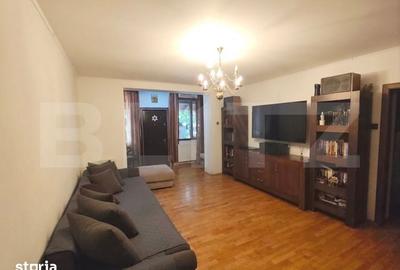 Apartament cu 3 camere în Aleea Trandafirilor