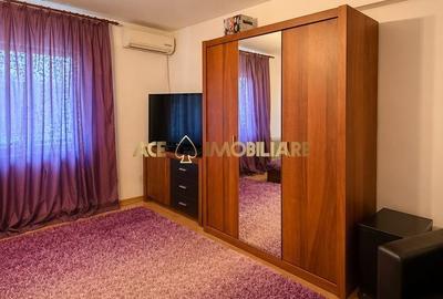 Casă cu 4 camere în Ghencea