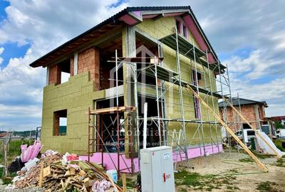 Casă individuală cu 4 camere cu Teren 310 Mp în Cristian - 8