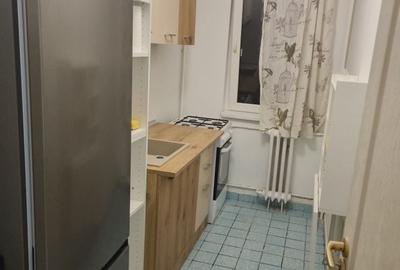Apartament cu 3 camere semidecomandat în Central - 14