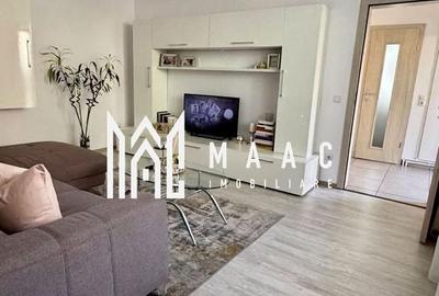 Apartament cu 3 camere, mobilat în Central