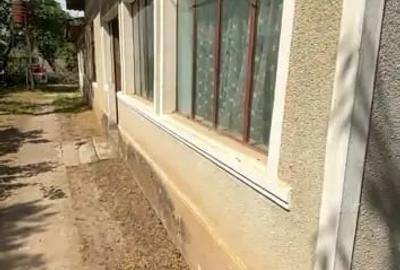 Casă cu 5 camere în Țigănești - 3