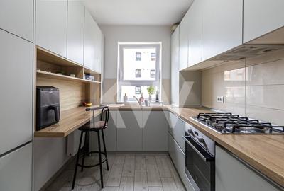 Apartament cu 3 camere decomandat, mobilat în Tractorul - 5