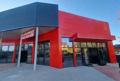Spațiu comercial, de 300 mp, în Central