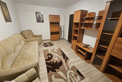 Apartament cu 2 camere decomandat în Apărătorii Patriei - 1