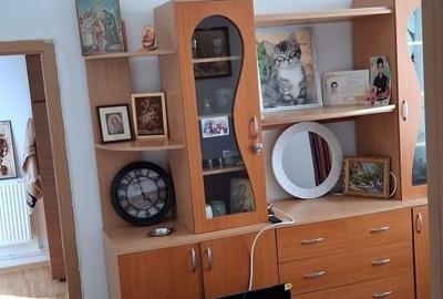 Apartament cu 2 camere semidecomandat în Casa de Cultură