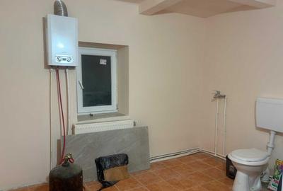 Casă cu 4 camere în Central - 12