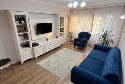 Apartament cu 3 camere decomandat în Ultracentral