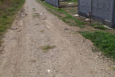 Teren de 410 mp, în Petrăchioaia