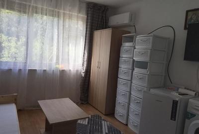 Garsonieră decomandată în Central - 9