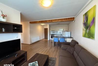 Apartament cu 3 camere în Cetate