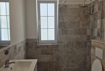 Apartament cu 2 camere decomandat în Giroc