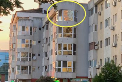 Apartament cu 3 camere decomandat în Capitol