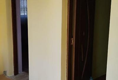 Casă cu 3 camere cu Teren 100 Mp în Central - 7