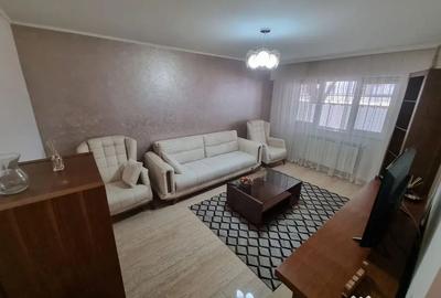Apartament cu 3 camere decomandat în Capitol - 9