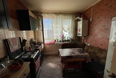 Apartament cu 3 camere decomandat în Gară - 3