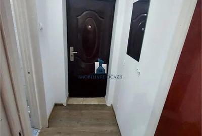 Garsonieră semidecomandată în Apărătorii Patriei