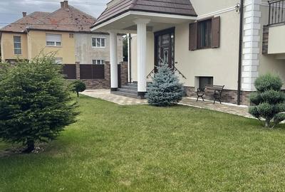 Casă cu 4 camere în Central - 5