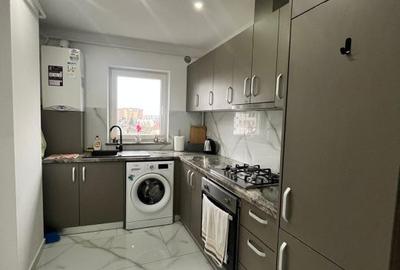 Apartament cu 3 camere decomandat în Central - 1