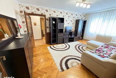 Apartament cu 3 camere decomandat în Circumvalațiunii