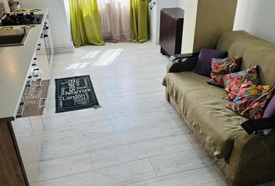 Apartament cu 2 camere decomandat în Rovine - 1