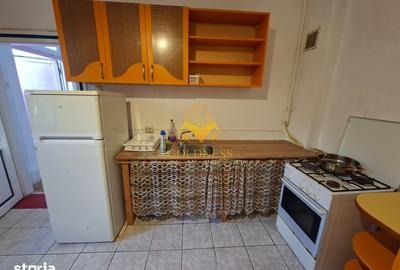 Apartament cu 2 camere în Andrei Mureșanu