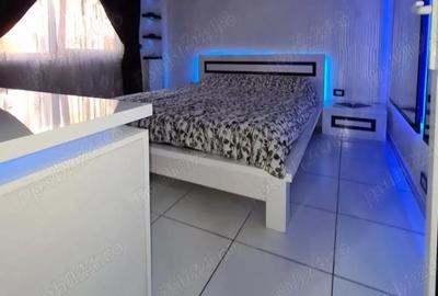 Apartament cu 3 camere decomandat în Decebal - 8