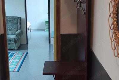 Apartament cu 3 camere semidecomandat în Central - 5
