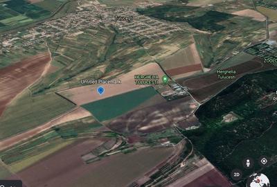 Teren de 4200 mp, în Tulucești