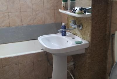 Apartament cu 4 camere decomandat în Central - 3
