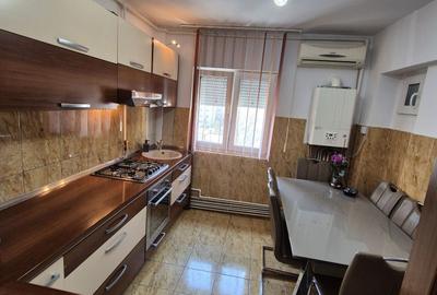 Apartament cu 2 camere decomandat în Central - 5