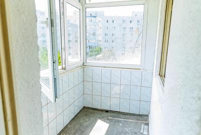 Apartament cu 3 camere decomandat în Sebastian - 1