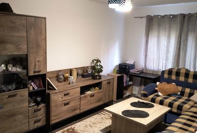 Apartament cu 3 camere decomandat în Central - 1