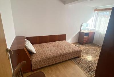 Apartament cu 2 camere nedecomandat în Central