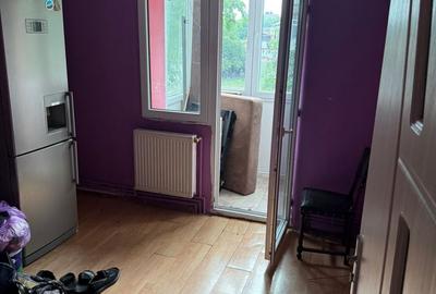 Apartament cu 4 camere semidecomandat în Ferentari - 8