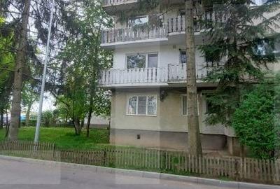 Garsonieră decomandată în Central
