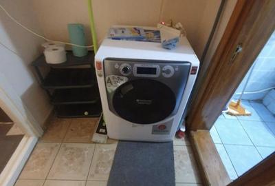 Apartament cu 3 camere decomandat în Sud