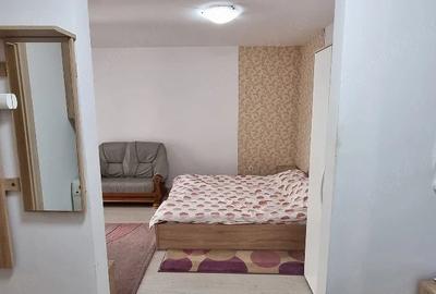 Garsonieră decomandată în Central - 4