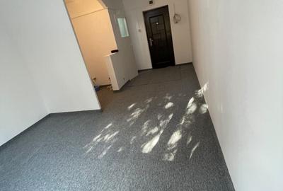 Garsonieră semidecomandată în Calea Moinești