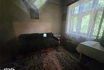 Casă cu 3 camere cu Teren 1000 Mp în Șercaia - 2
