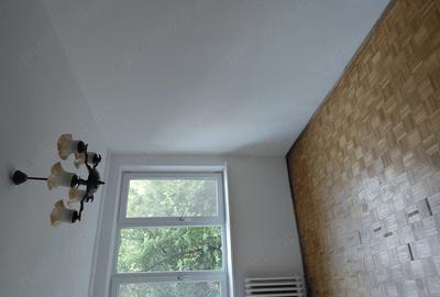 Apartament cu 2 camere decomandat în Calea București - 10