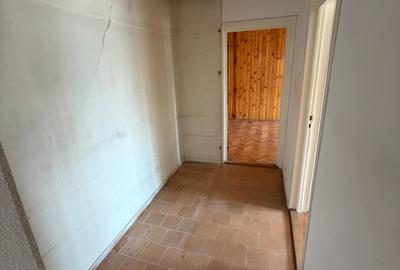 Apartament cu 5 camere semidecomandat în P-ța Unirii - 27