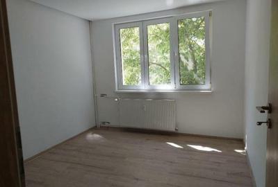 Apartament cu 4 camere decomandat în 1 Decembrie 1918 - 3